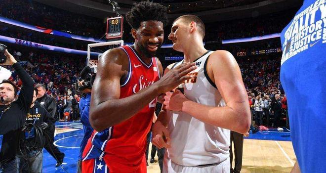 发布会上展 发布会上展